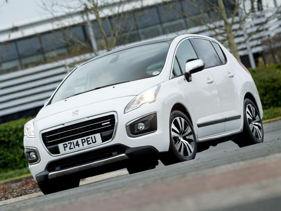  Peugeot 3008 HYbrid4 2014 года  (UK) (фото 2 из 7)